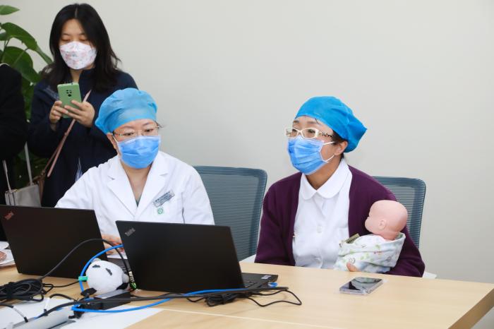 儿科专家网上咨询，新时代下的医疗革新与家庭健康守护者