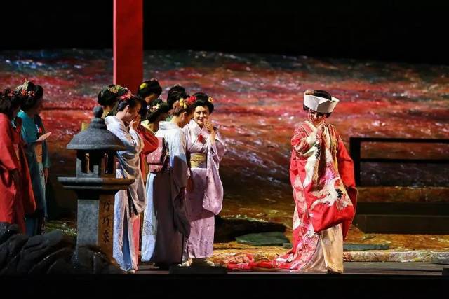 黄金甲歌曲，历史与文化的交融，情感与艺术的碰撞