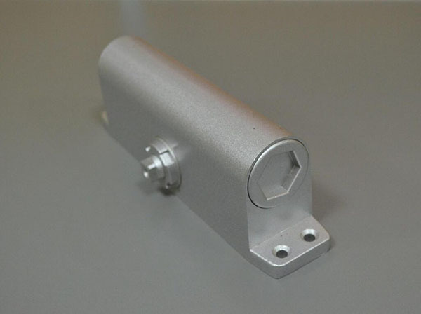 玻璃门闭门器的设计与应用