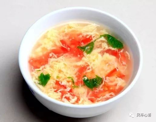 西红柿蛋花汤面，一道家常美食的魅力之旅