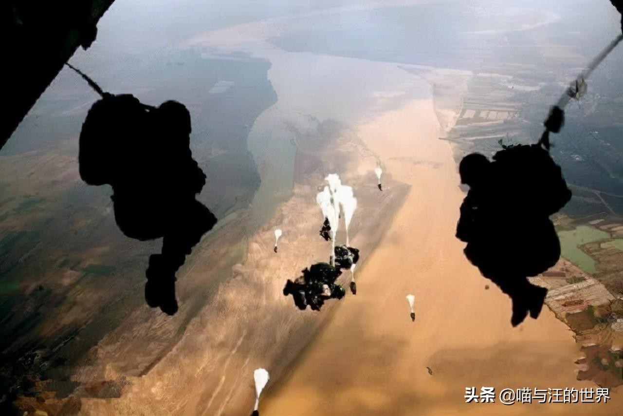 中国伞兵刀的种类与特点